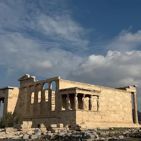 Luxury Apartment Close To The Acropolis-2
